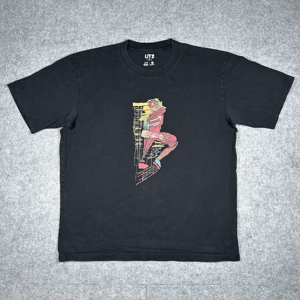 Uniqlo T Shirt Mens Size Medium Black Flash Graphic Jean Basquiat X Warner Bros